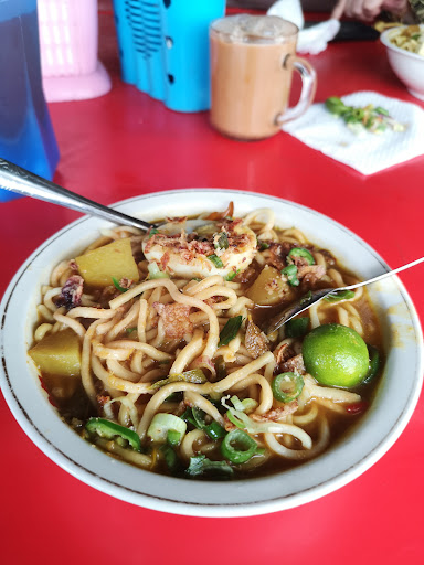 Mee Kari Taman Mutiara