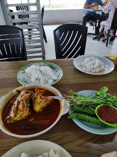 Kari Kepala Ikan Warisan