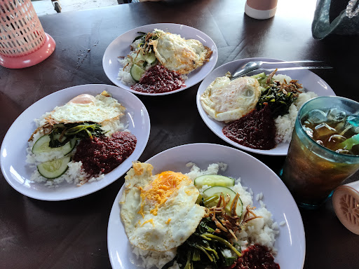 KEDAI MAKAN MANJA
