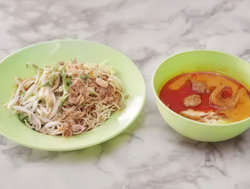 Kafe Mee Kari Wan