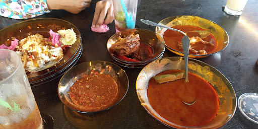 Pak Majid Kari Sembilang