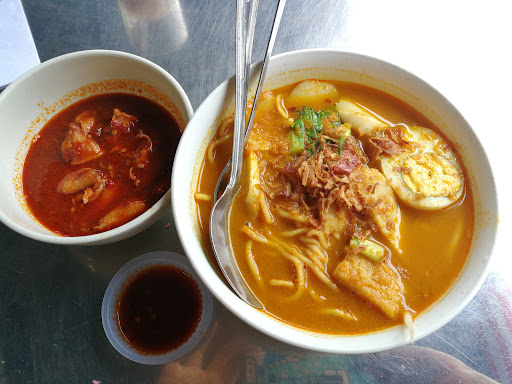 Roti Bakar Arang Fadzil House