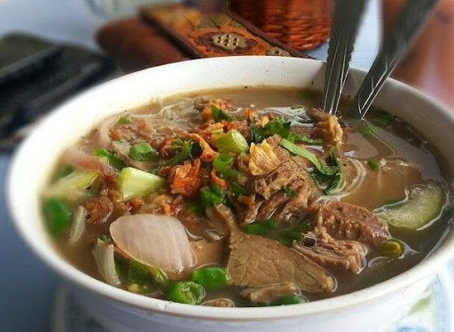 Ana Yang Punya oleh Roziana & Salwa