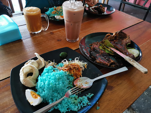 Nasi Kukus Cikgu Kota Belud