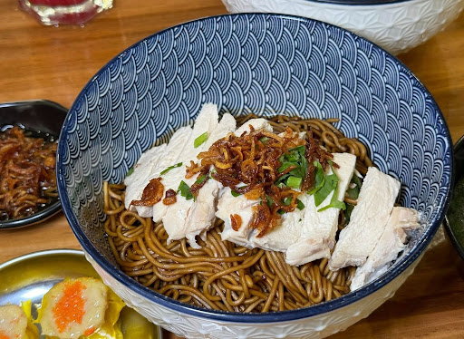 Real Mee Sup KB, Inanam Capital