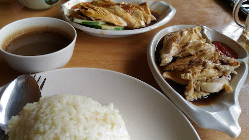 Kiaburi Chicken Rice