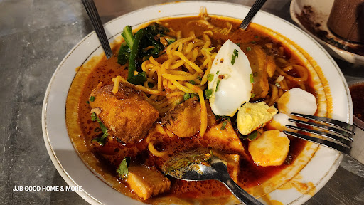 Makan Pagi by Fizzy Cafe