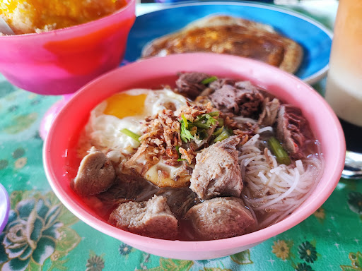 WARUNG SINGGAH MERITAM