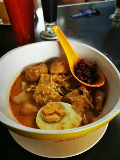 MEE KARI EJEM