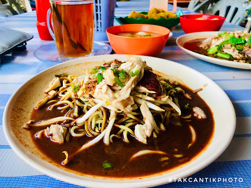 Mee Kicap Am