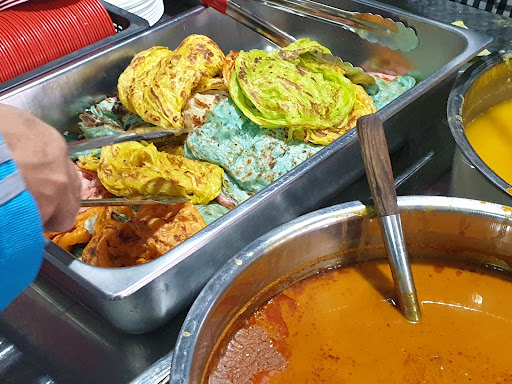 Warung Dimyati Roti Canai Pelangi / Roti Canai Pelangi