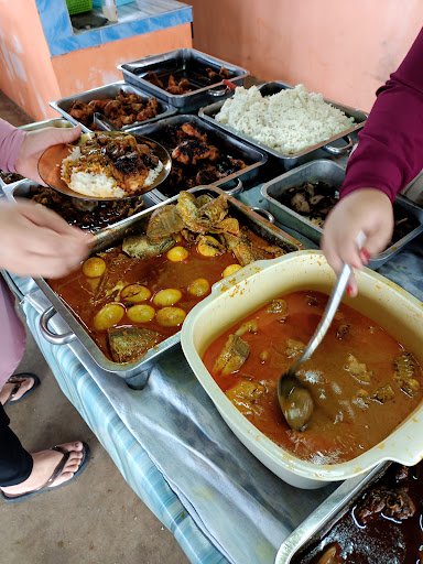 Kedai Nasi Berlauk Moksu Yah Tok Sabah