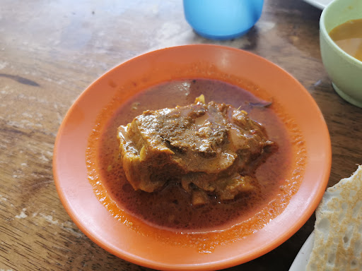 Gerai Sarapan Ita (Roti Canai Kari Kambing)