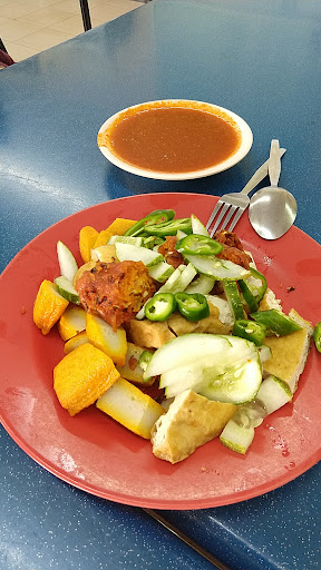 Restoran Naaz ( Bawah Pokok )