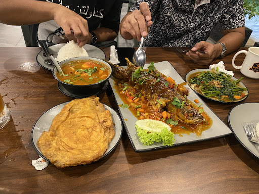 Q bistro Taman Kota Masai