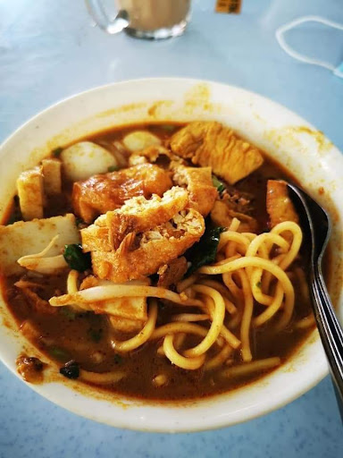 Mee Kari Pokok Manggis