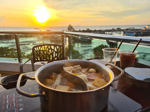 Pontian Rooftop Restaurant