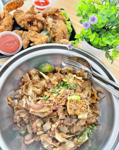 Kafe Hari Ini Tak Masak