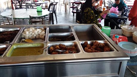 gerai mee rebus veteran