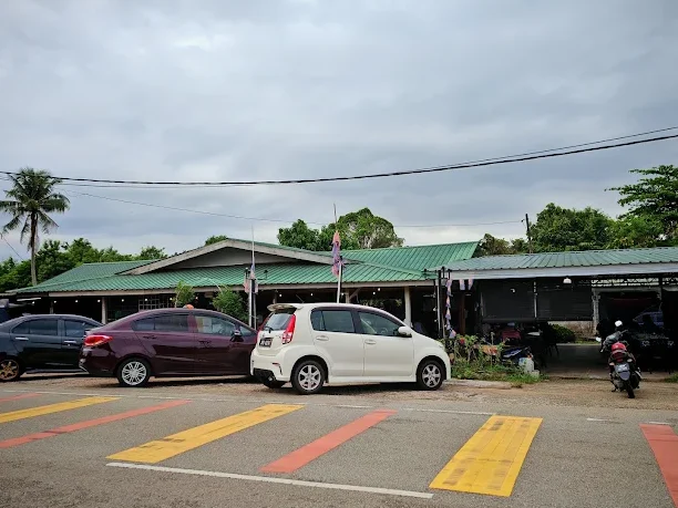 kedai makan mahpar sarapan pagi