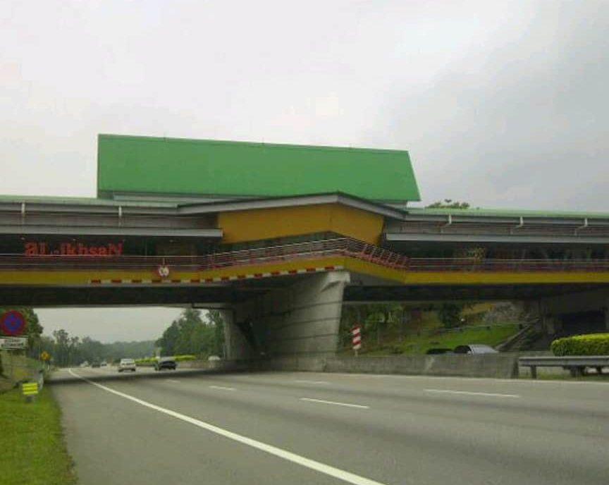 restoran jejantas ayer keroh northbound