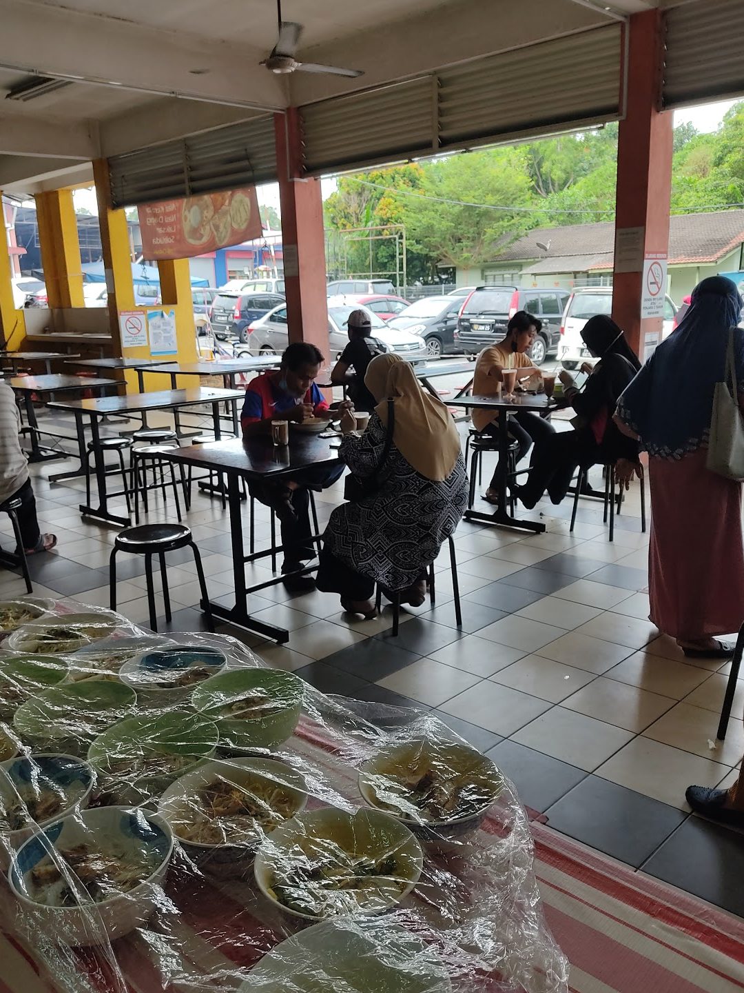 sarapan pagi kak yam medan selera pasar peladang skudai